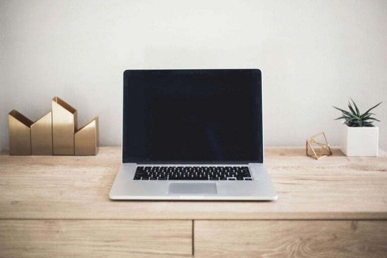 FlapKap Raises $34 Million in Pre-Series A Funding to Transform SME Financing in MENA Kari Shea 1sanrixw5oy Unsplash 9 Scaled.jpg