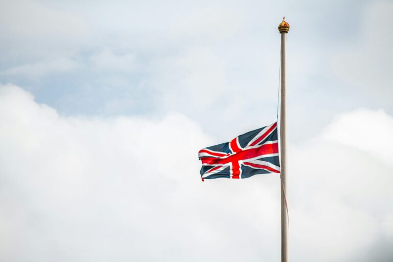 UK to overhaul retail investment disclosures with new CCI framework Maxim Hopman Vwemmg8xmfw Unsplash 3 Scaled.jpg