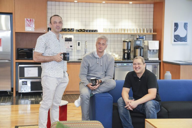 Filipino fintech company Salmon secures $30 million – StartupNews.fyi 1728107489 Salmon Co Founders Photo 3.jpg