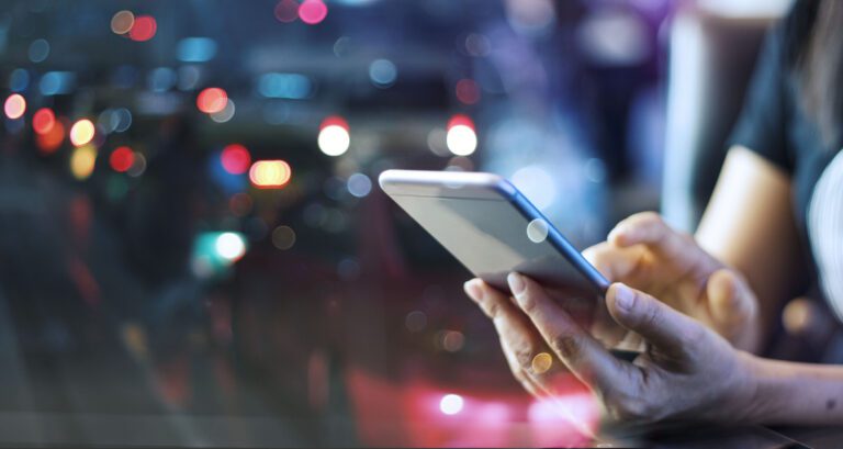 The Smartest Fintech ETF to Buy with $500 Right Now Fintech Payment App Hands Smartphone.jpg