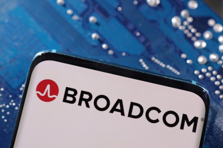 Broadcom shares soar as company touts ‘massive’ AI opportunity 2fc3d690 B95f 11ef A5f6 A4b9a779bf8b.jpeg