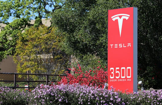 FSD Upgrades, AI Potential Drive Tesla’s $1.1 Trillion Market Rise A435ffed6659b01b3c49b19e1012d253.jpeg