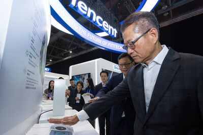 Tencent presents its Fintech innovations at Hong Kong Fintech Week 2024 382f9d17ffa4e8f4ac8563aa4a180723.jpeg