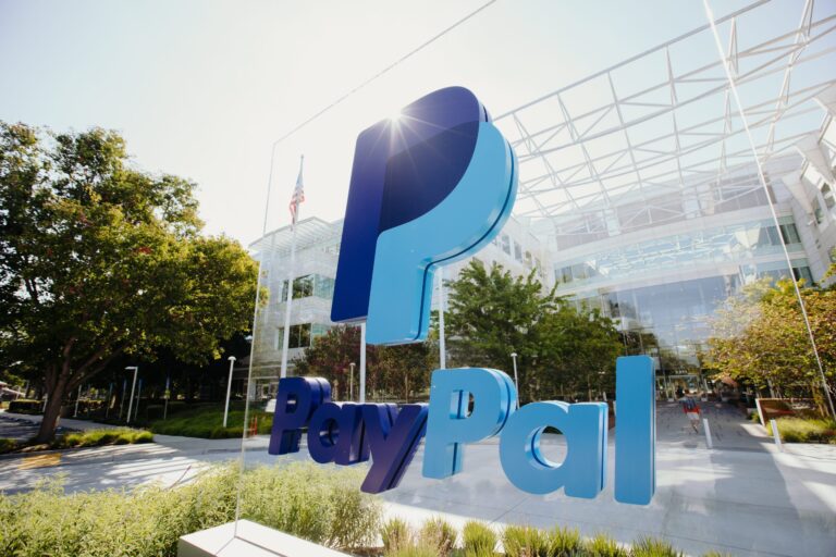 Fintech giants are expanding their offerings in the face of market fluctuations. 1687261651 Library Sanjose Scaled.jpg