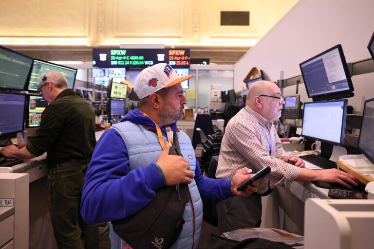 Speculation has caused volatile stock markets, and this isn’t the first occurrence. 1744449206 0x0.jpg