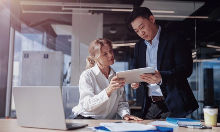 Rethinking B2B Payment Networks B2b payments ai automation digital transformation.jpg