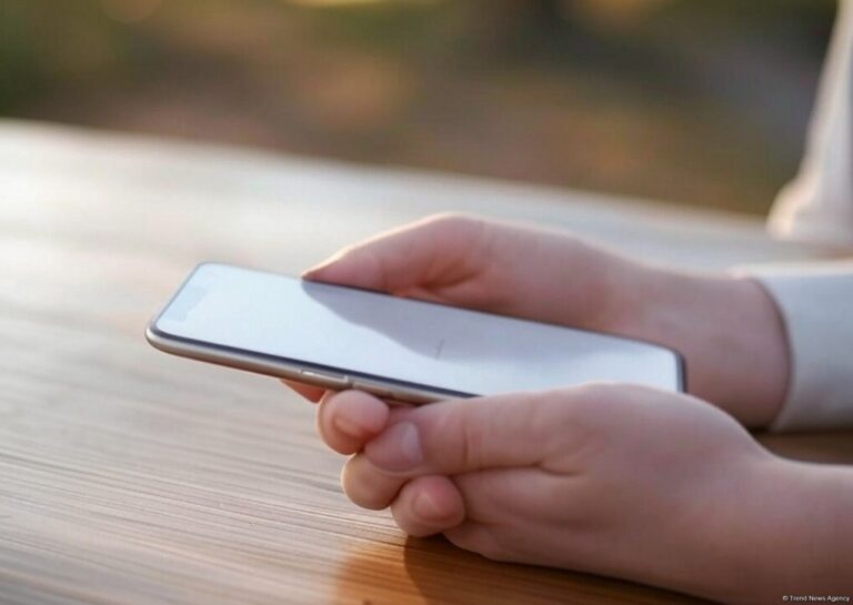 Ukrainian fintech launches mobile neobank in Uzbekistan Trend telefon mobil 150225 2.jpg
