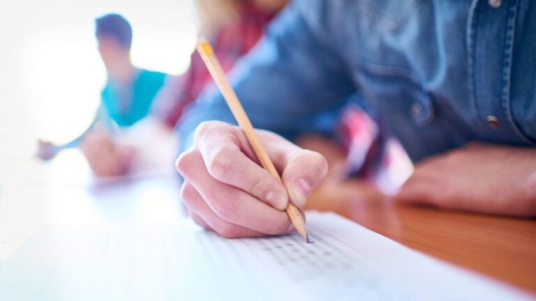AI CFA Exam Success in Minutes 104135770 gettyimages 467572144.jpg