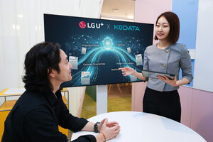 LG Uplus collaborates with Kodata to develop a tailored AI solution for business and finance. 250905 255429 4356 v150.jpg