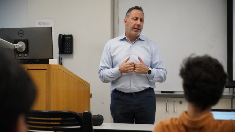Finance Executive Supports AI Research and Innovation at Fordham Featured.jpg