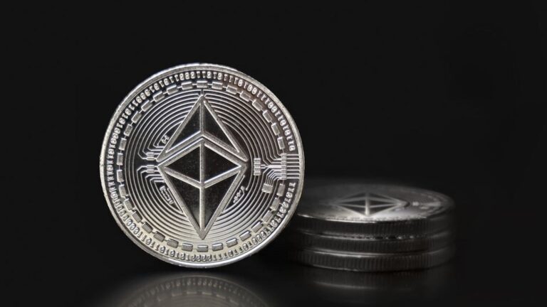 Crypto Market Declines as Socratix AI Secures $4.1 Million to Combat Financial Fraud – Azat TV Tmpagajl9qr.jpg