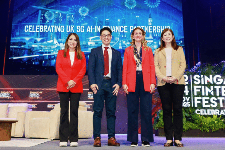 MAS and UK FCA collaborate on artificial intelligence in the financial sector. 1763027549 Photo 2025 11 13T151817780.png