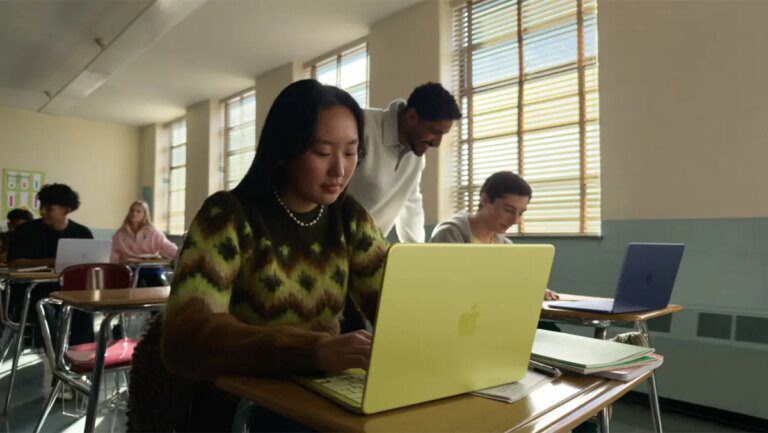 iFixit Recognizes the MacBook Neo as the Most Repairable MacBook in Years Apple MacBook Neo lifestyle 01 260304 big.jpg.medium 2x.jpg