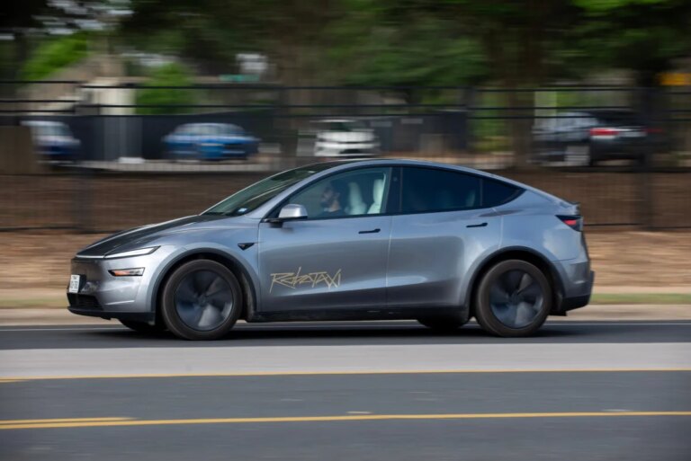 Tesla getty.jpg